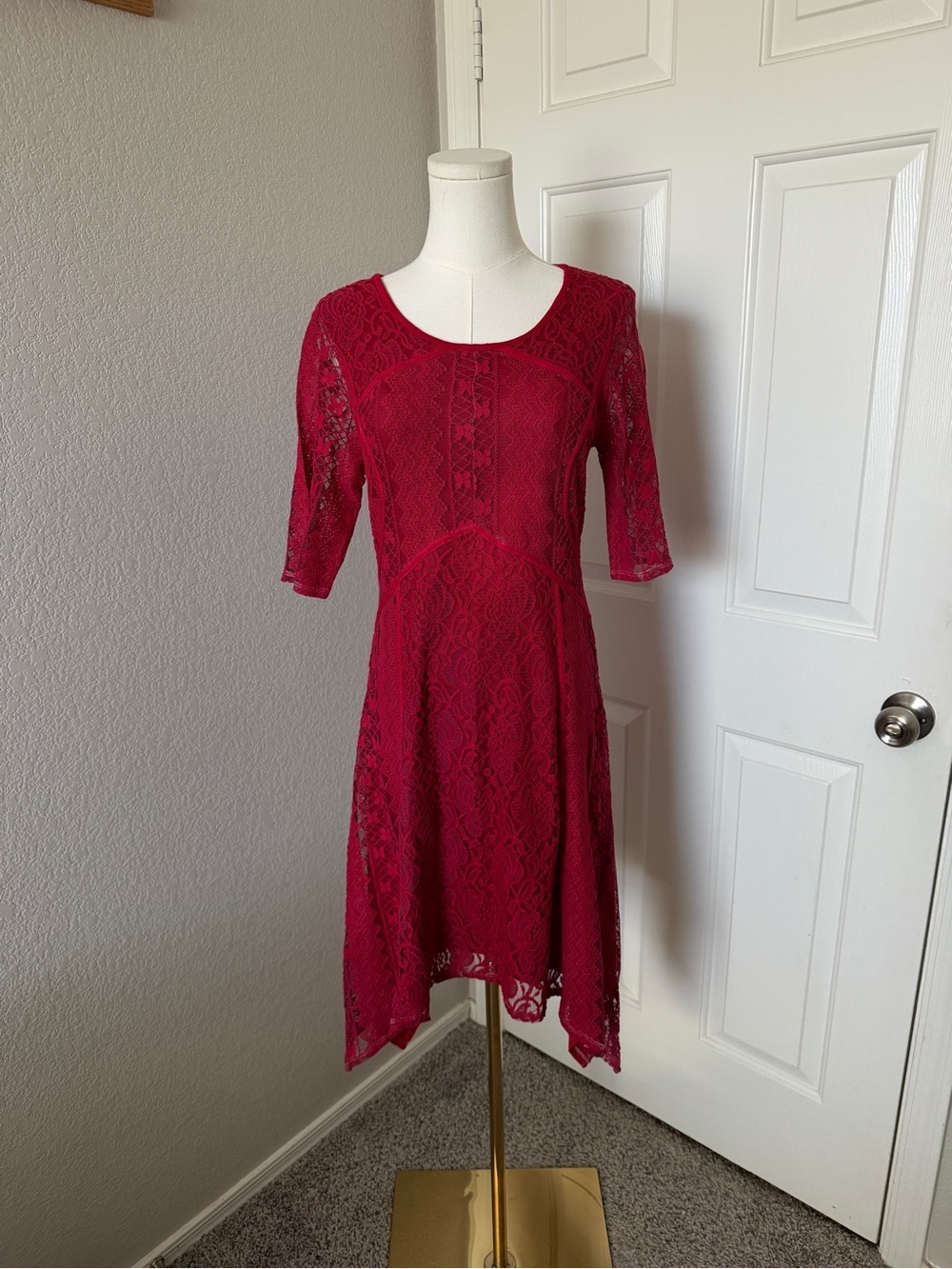 Sundance Raspberry Lace Midi Dress - Picture 1 of 4